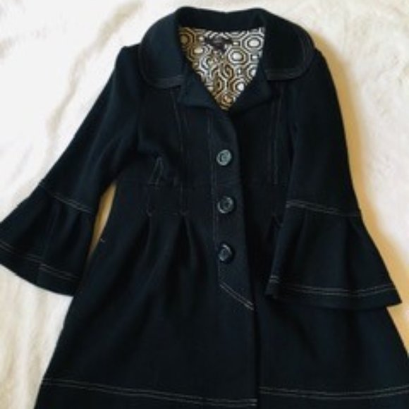 Adorable coat! - Picture 1 of 4